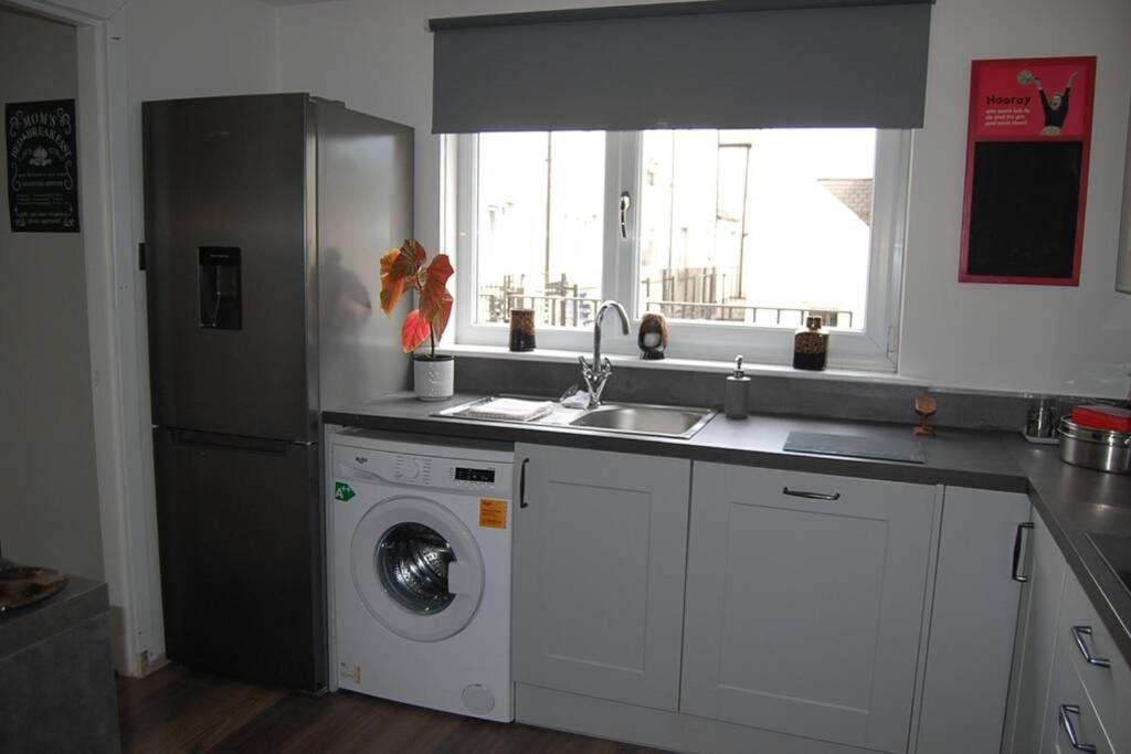 Creag Mhor Self Catering Holiday Apartment Aberfoyle  Exterior photo
